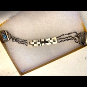 Fit Bit 4 watch band. Silver with adjustable link. Super cute. NWOT.